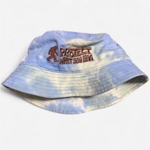 Tie-Dye Bucket Hat